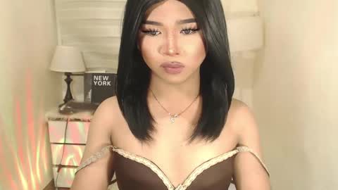 Snapshot of sweet_hoelly chatting on February 2025 11:50:02 AM Slutty Shannel online show from February 2025 11:50:02 AM