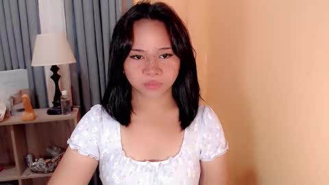 Snapshot of sweet_hoelly chatting on September 2025 08:14:02 AM Slutty Shannel online show from September 2025 08:14:02 AM
