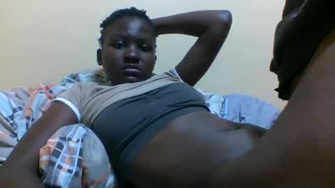 Snapshot of sweet_katrina2 chatting on March 2025 06:55:01 PM millarn online show from March 2025 06:55:01 PM