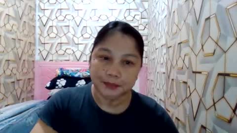 sweet_kayley online show from October 2025 01:46:01 AM