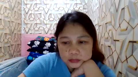 sweet_kayley online show from October 2025 03:15:02 AM