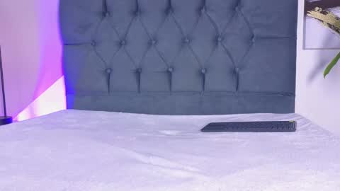 sweet_kitty_3 online show from May 2026 08:15:01 PM