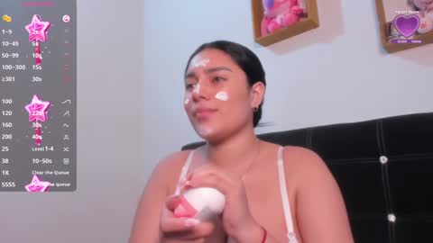 Snapshot of sweet_latina_alexa chatting on January 2025 03:47:01 PM Sweet Latina online show from January 2025 03:47:01 PM