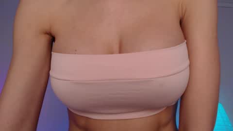 Jen online show from April 2026 07:53:02 AM