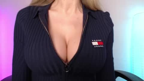 Jen online show from April 2026 05:36:01 AM