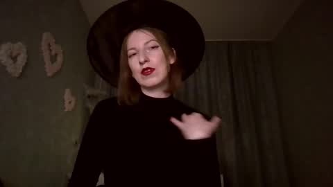 sweet_lilbunny online show from October 2025 03:16:01 PM