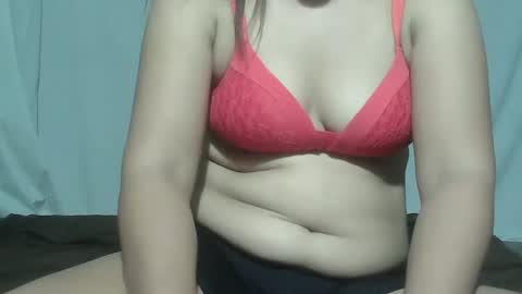 sweet_lily0613 online show from March 2025 11:38:01 PM