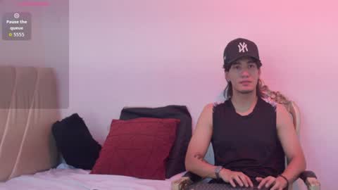 Mia online show from June 2026 12:18:01 PM