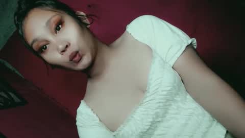 SWEET LOVE online show from October 2025 12:13:02 PM