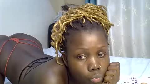 sweet_melodiyy online show from April 2026 10:34:02 PM