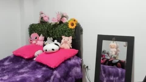 Nhaomy online show from February 2026 09:07:01 PM