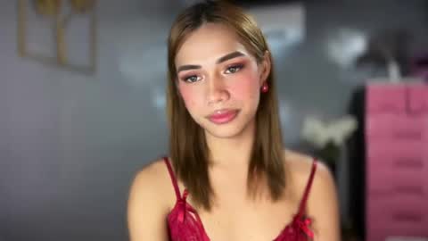 Snapshot of sweet_nikki03 chatting on July 2026 10:43:02 AM sweet_nikki03 online show from July 2026 10:43:02 AM