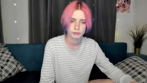 kira online show from September 2025 08:42:01 PM