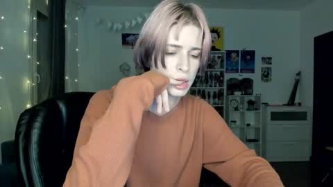 kira online show from February 2026 05:27:01 PM