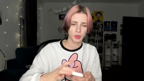 kira online show from February 2026 05:30:01 PM