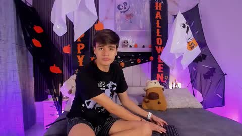 Petter online show from October 2025 12:49:01 PM