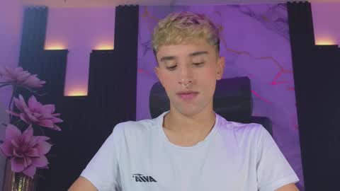 Santiago online show from October 2025 11:53:01 AM