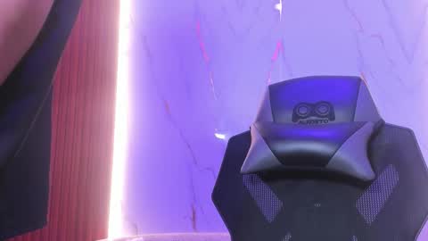 Santiago online show from October 2025 12:06:02 PM