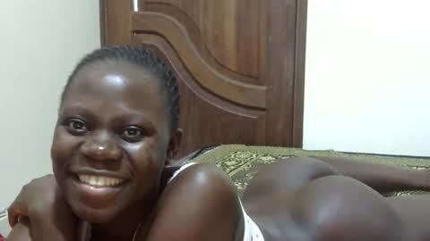 Snapshot of sweet_sharon01 chatting on September 2025 09:47:02 PM Sharon online show from September 2025 09:47:02 PM