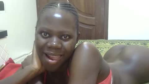 Snapshot of sweet_sharon01 chatting on October 2025 10:33:01 AM Sharon online show from October 2025 10:33:01 AM