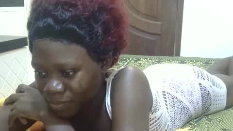 Snapshot of sweet_sharon01 chatting on October 2025 10:37:02 AM Sharon online show from October 2025 10:37:02 AM