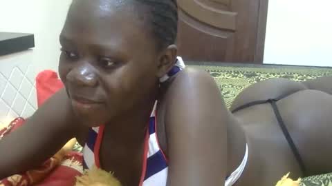 Snapshot of sweet_sharon01 chatting on October 2025 09:45:01 AM Sharon online show from October 2025 09:45:01 AM