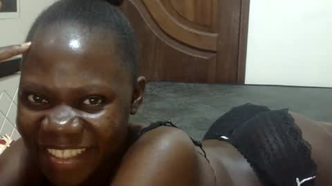 Snapshot of sweet_sharon01 chatting on October 2025 09:25:02 PM Sharon online show from October 2025 09:25:02 PM