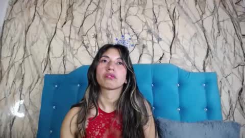 Snapshot of sweet_skylove_ chatting on December 2024 04:38:02 PM Adriana online show from December 2024 04:38:02 PM