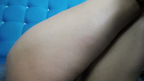 Snapshot of sweet_skylove_ chatting on February 2025 08:58:02 PM Adriana online show from February 2025 08:58:02 PM