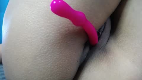Snapshot of sweet_skylove_ chatting on March 2025 08:00:01 PM Adriana online show from March 2025 08:00:01 PM