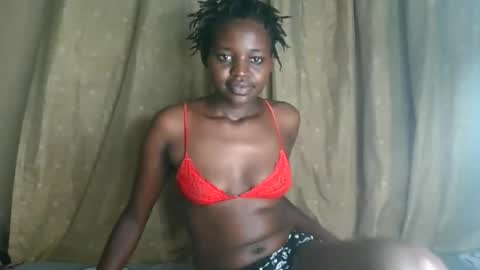 Snapshot of sweet_smiles2 chatting on May 2026 11:12:01 PM sweet_smiles2 online show from May 2026 11:12:01 PM