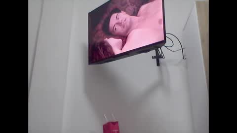 Yeileen online show from February 2025 12:52:02 AM