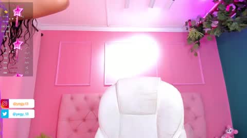 Yeileen online show from February 2025 03:30:02 PM