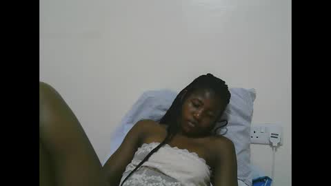 Tatty online show from February 2025 05:25:02 PM