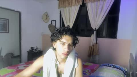 Tippot and Germaine online show from December 2024 03:00:02 AM