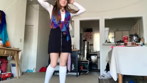 Heidi Brenner - Please check bio for schedule  FAQ online show from February 2025 08:41:01 PM