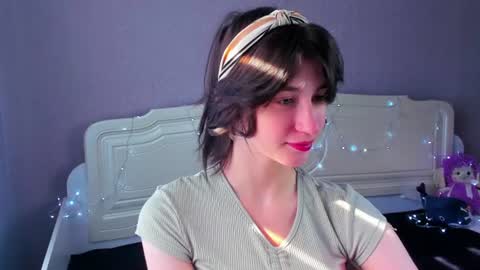 Snapshot of sweet_vanillopa chatting on July 2026 01:34:01 AM Carolina Lu online show from July 2026 01:34:01 AM