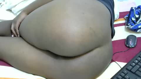 Snapshot of sweet_veebouset chatting on September 2025 10:44:01 PM sweet_veebouset online show from September 2025 10:44:01 PM
