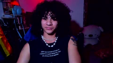 Steven independent model online show from February 2025 07:02:01 AM