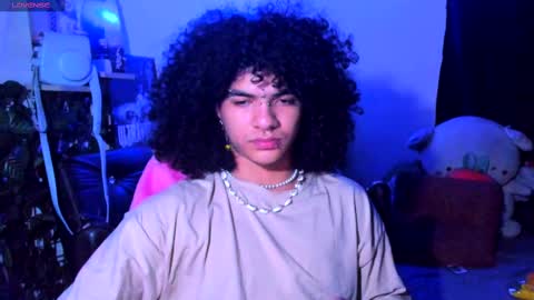 Steven independent model online show from February 2025 07:09:02 AM