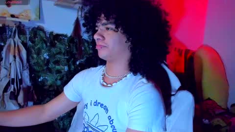 Steven independent model online show from March 2025 07:49:02 AM