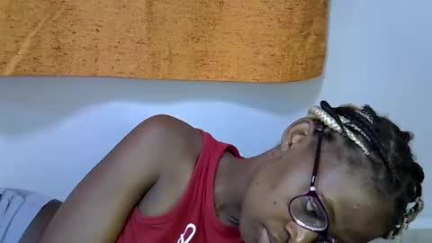 sweet_zarah online show from February 2026 07:59:02 AM