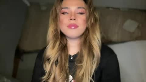 Snapshot of sweetalexa19 chatting on July 2026 11:16:01 AM alexa your one and only queen online show from July 2026 11:16:01 AM