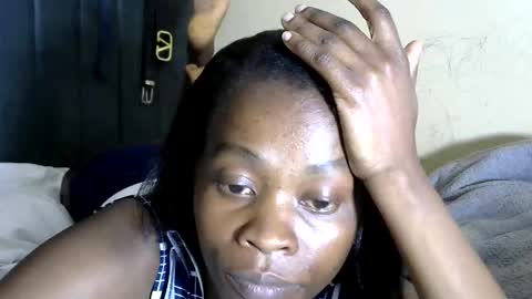 LIANAH online show from November 2025 09:13:02 PM