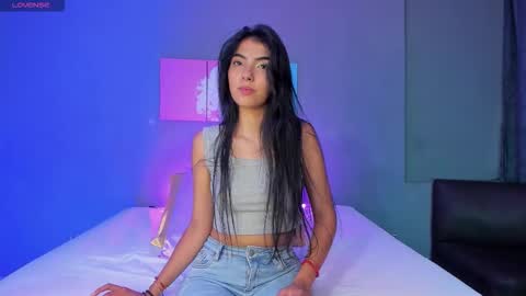 Snapshot of sweetaliss26 chatting on February 2026 10:15:01 PM Aliss online show from February 2026 10:15:01 PM