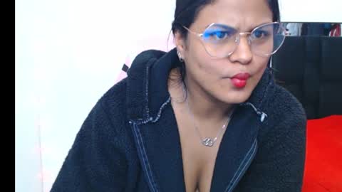 Snapshot of sweetalmaa chatting on February 2025 09:42:02 AM Alma online show from February 2025 09:42:02 AM
