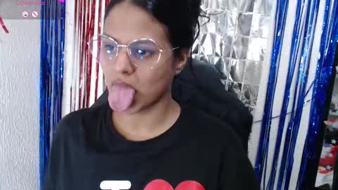 Snapshot of sweetalmaa chatting on September 2025 07:04:01 PM Alma online show from September 2025 07:04:01 PM