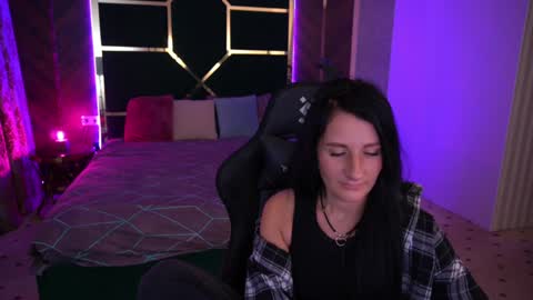 Arina online show from December 2024 02:22:02 PM