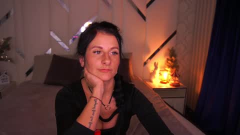 Arina online show from December 2024 06:05:01 PM