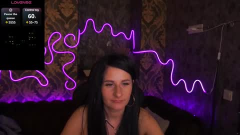 Arina online show from March 2025 02:43:02 PM